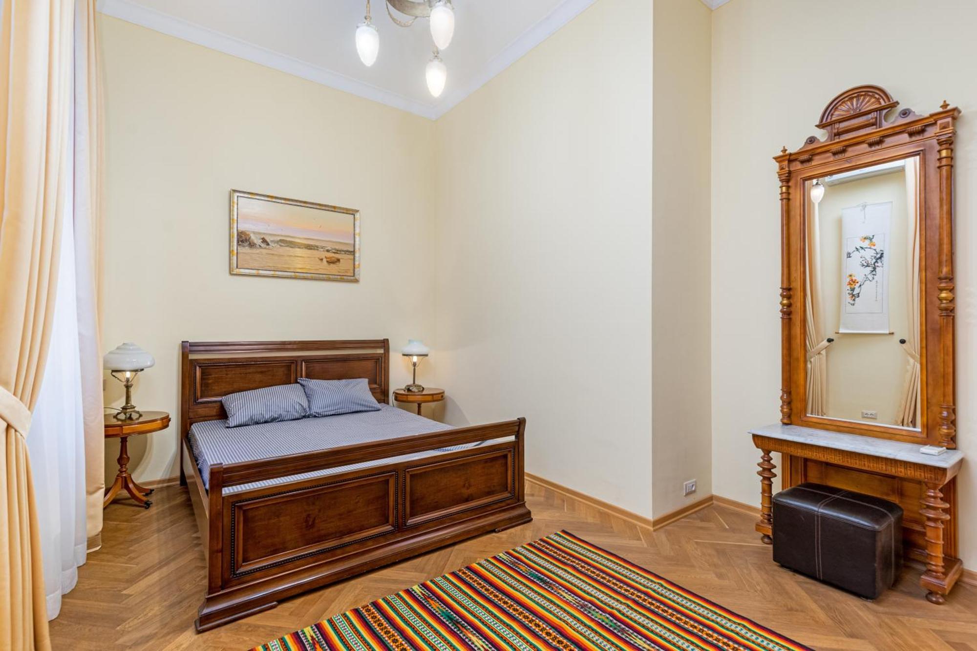 Grecheskaya Street Art Apartment Odessa Luaran gambar